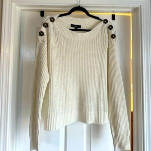 Chunky sweater with button detail